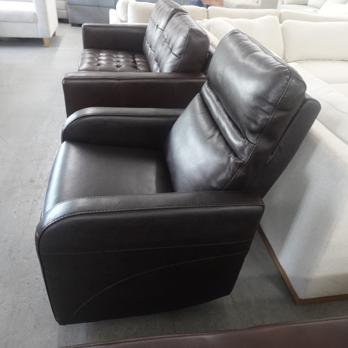 Gilman Creek Aldryn 2.0 Leather Gliding Power Recliner with Power Headrest