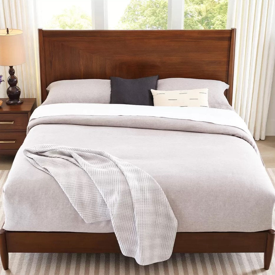 Northridge Home Marina Del Rey Queen Bed Hardwood Walnut
