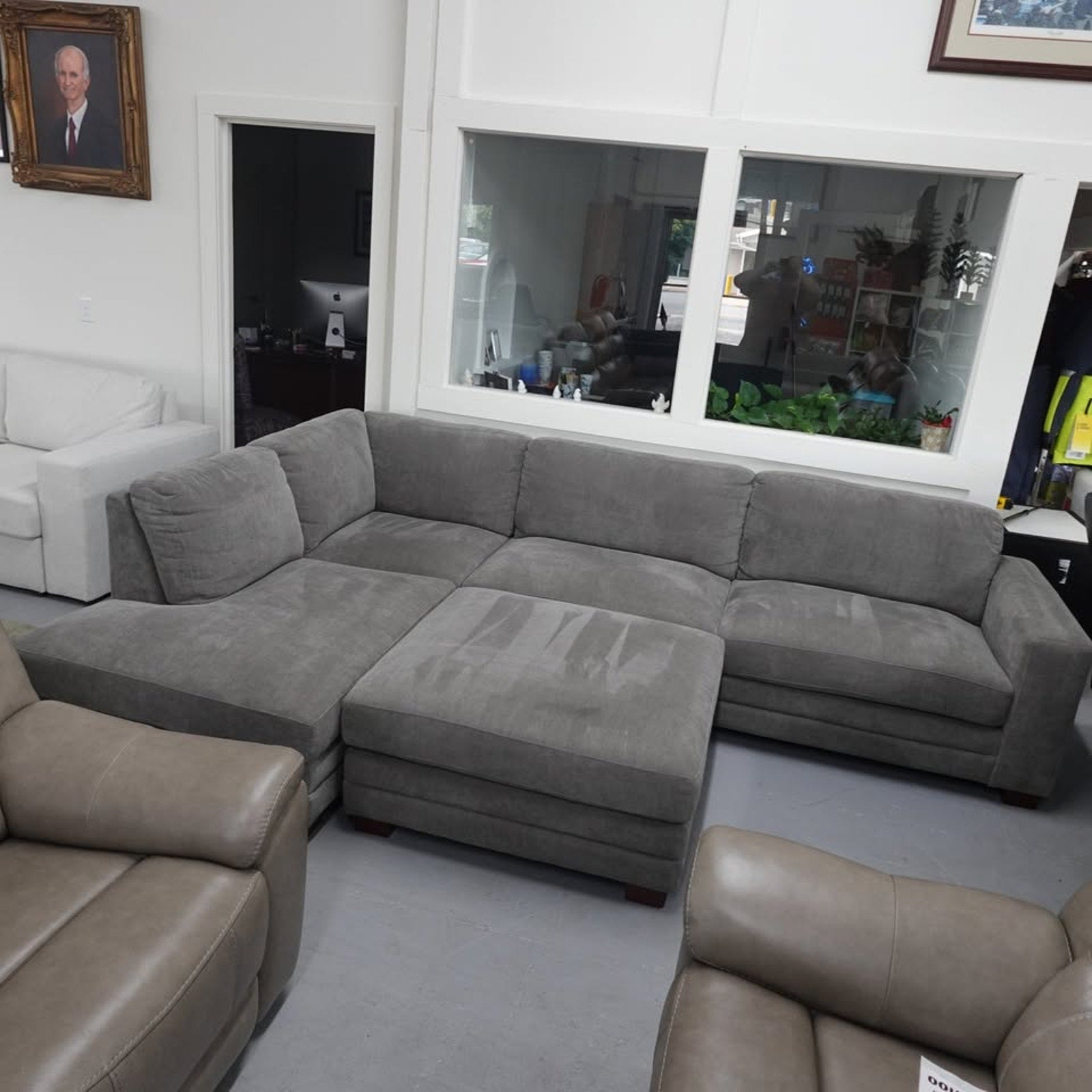 Penelope Fabric Sectional with Ottoman