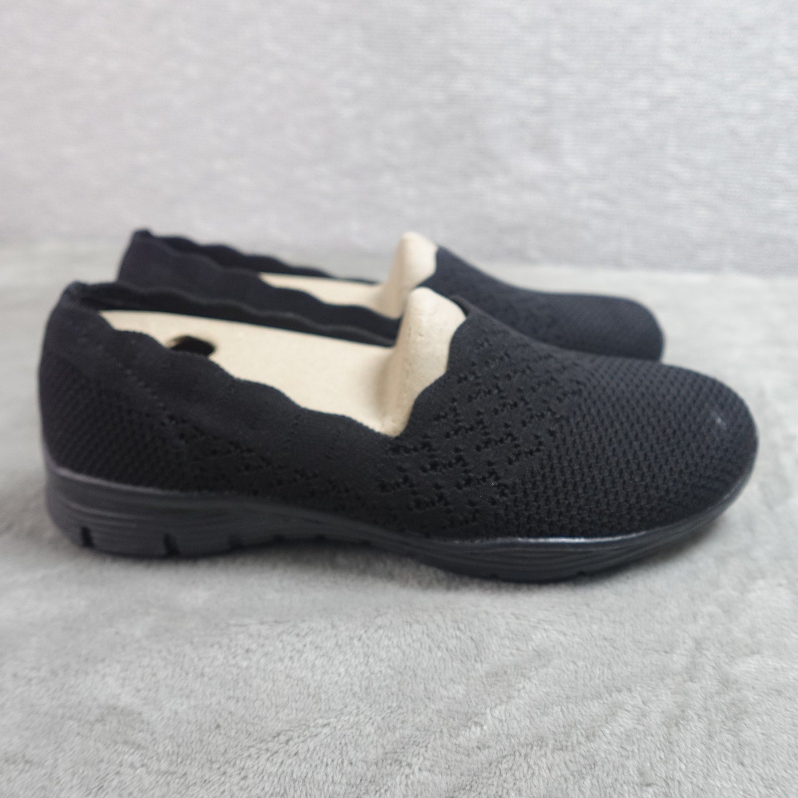 Skechers Seager Stat Women's Size 7.5 Slip On Walking Shoes Black 49481 BBK New