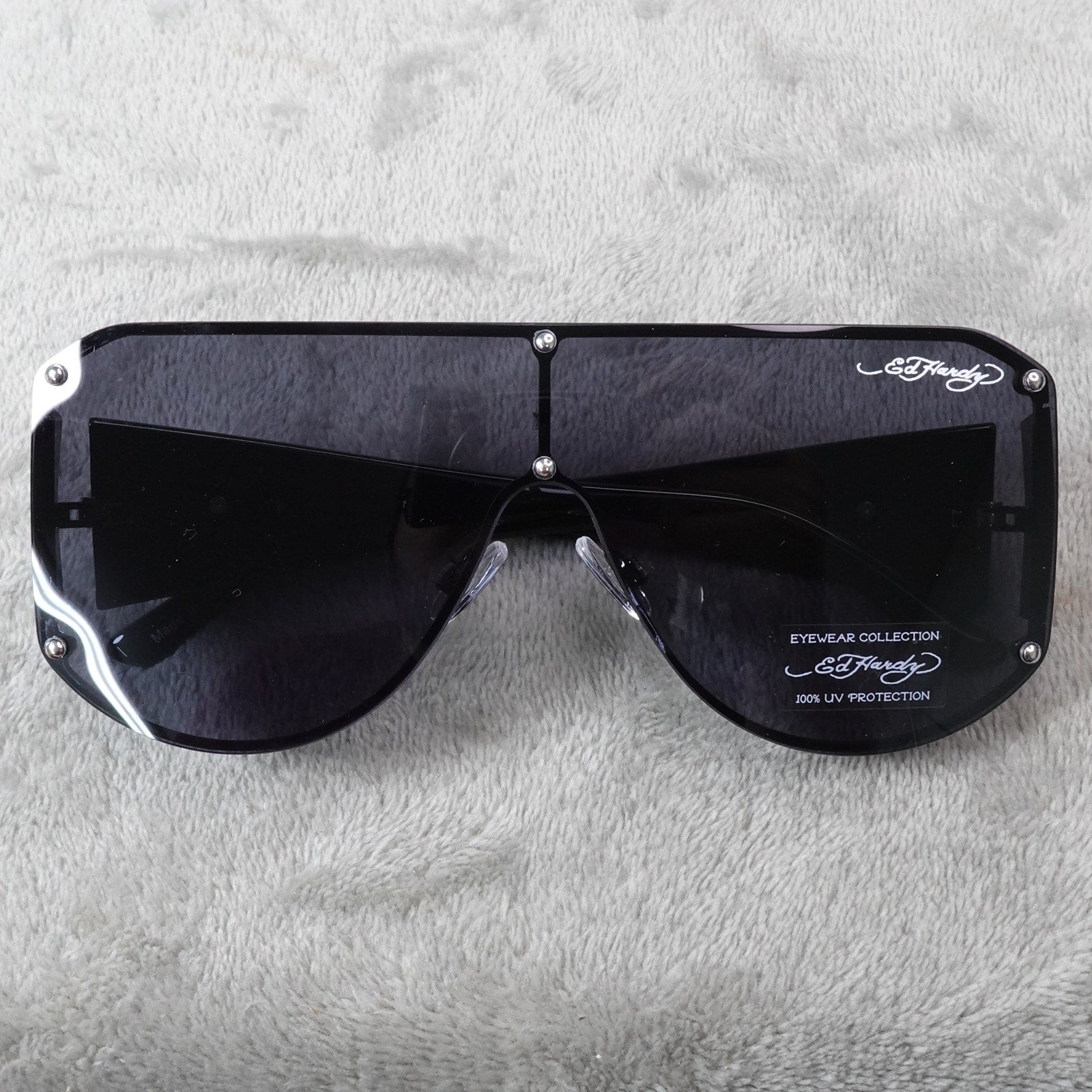Ed Hardy Fatal Attraction Shield Sunglasses Skull Crossbones Y2K UV400 NEW