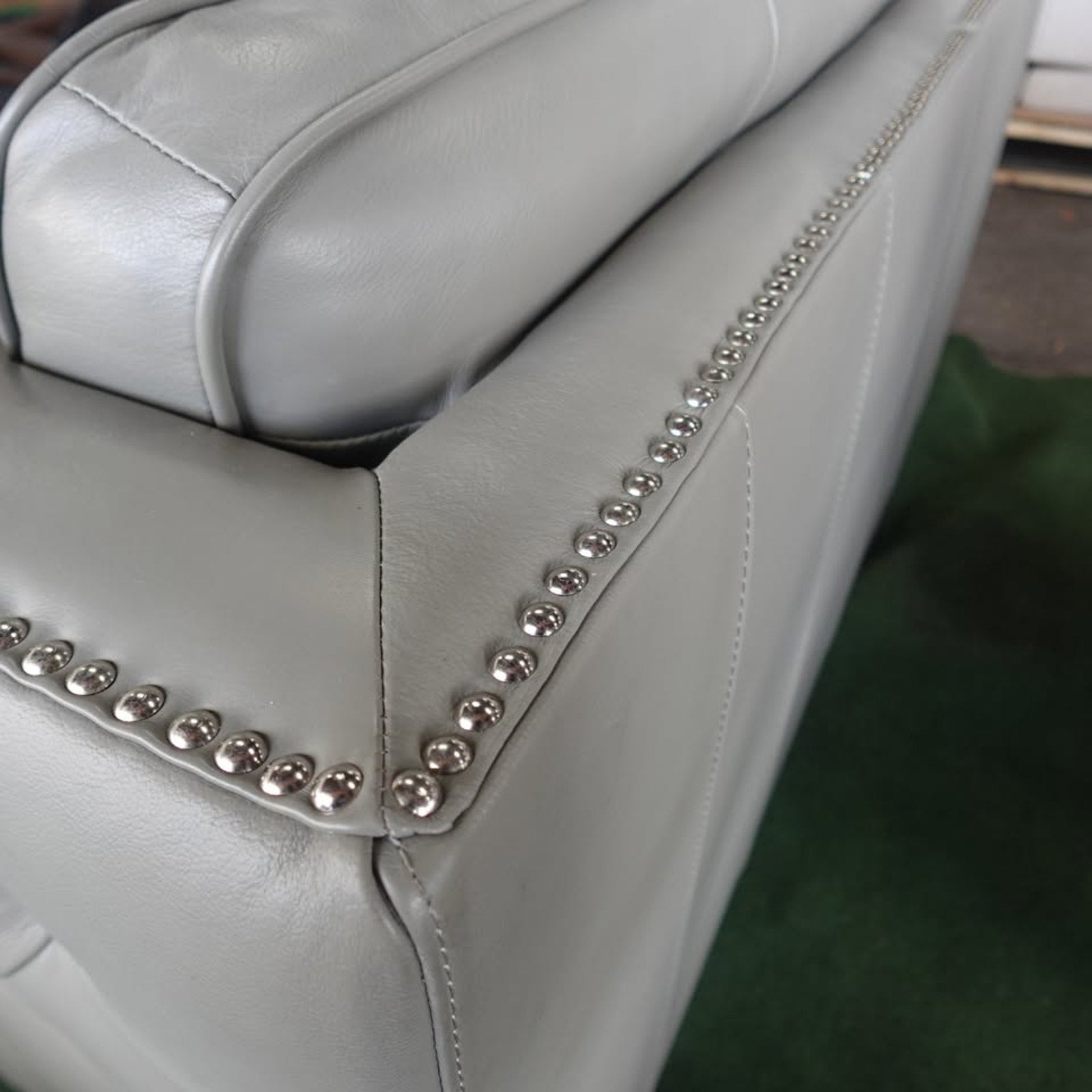 Jameston Leather Loveseat