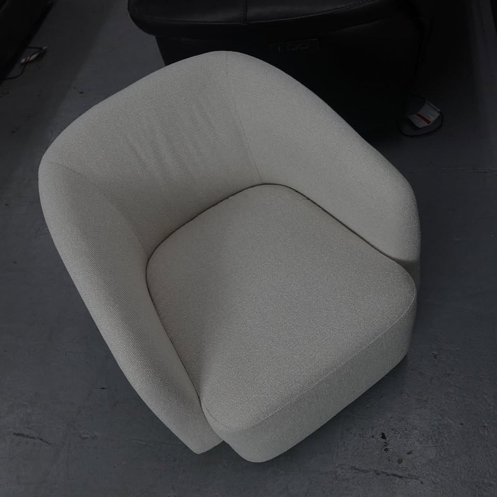 Henredon Mini Murphy Kids Swivel Accent Chair Cream