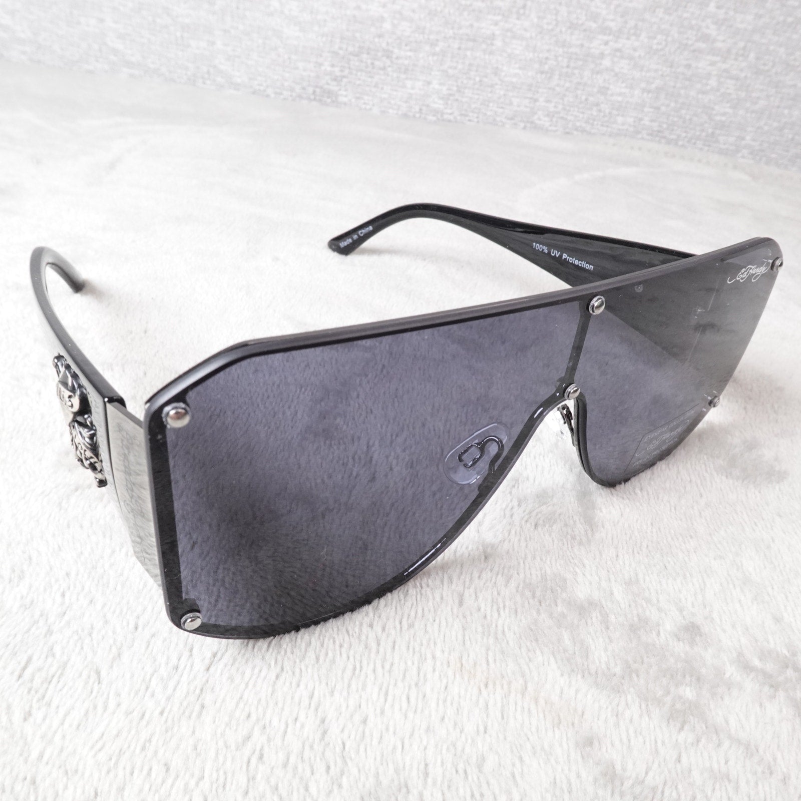 Ed Hardy Fatal Attraction Shield Sunglasses Skull Crossbones Y2K UV400 NEW