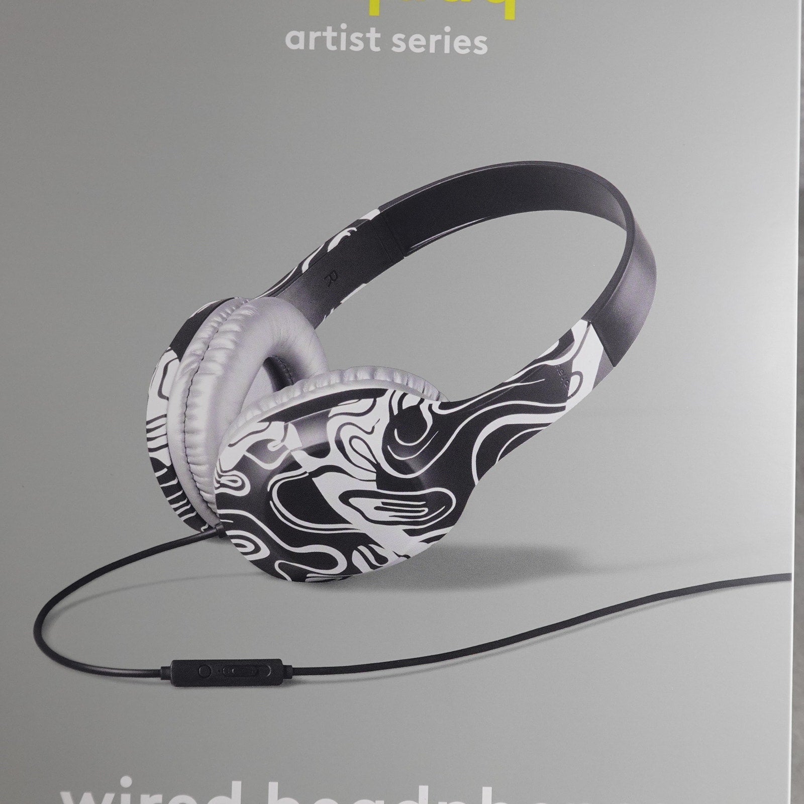 Heyday Artist Series Wired On-Ear Headphones 3.5mm Black White NEW