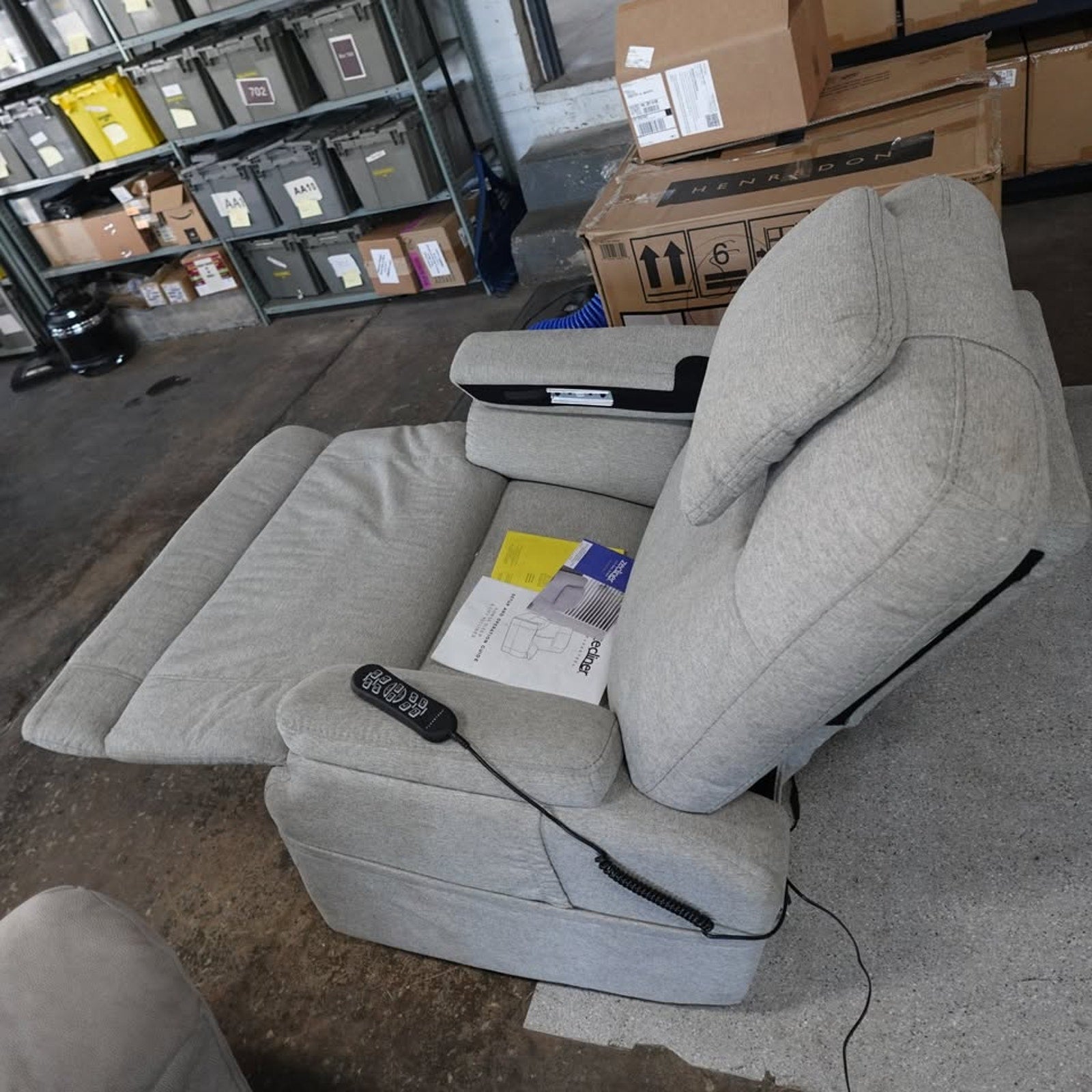 Flexsteel Zecliner Power Lift Headrest and Lumbar Sleep Recliner (read description)