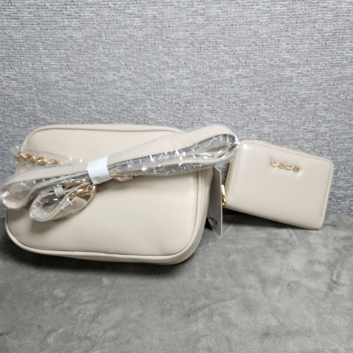 bebe Luca Camera Bag with Wallet New E02-5359 Cream