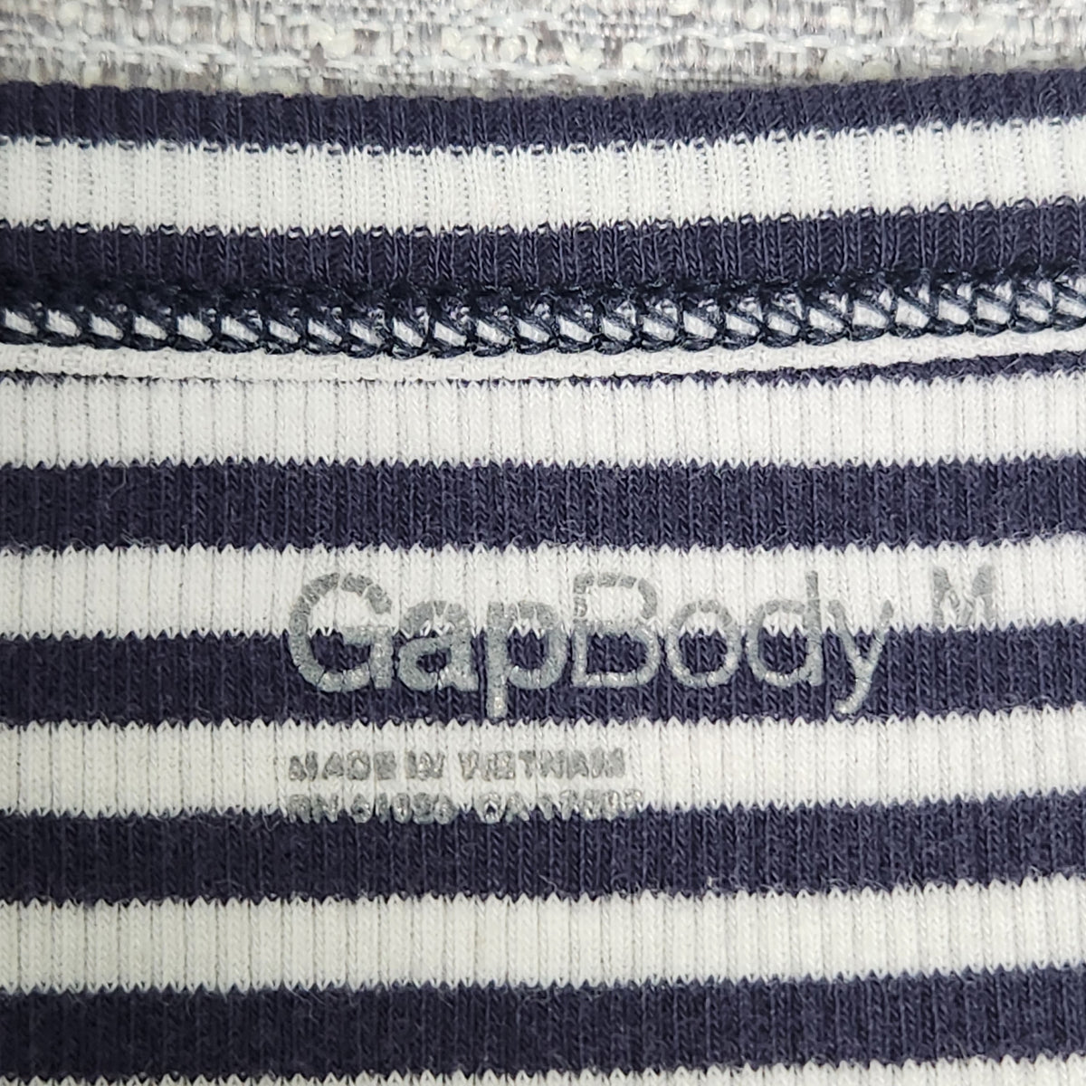 Lot 2 Used Gap / Gap Body Womens Size Small long sleeve Tunic Tops White & Striped