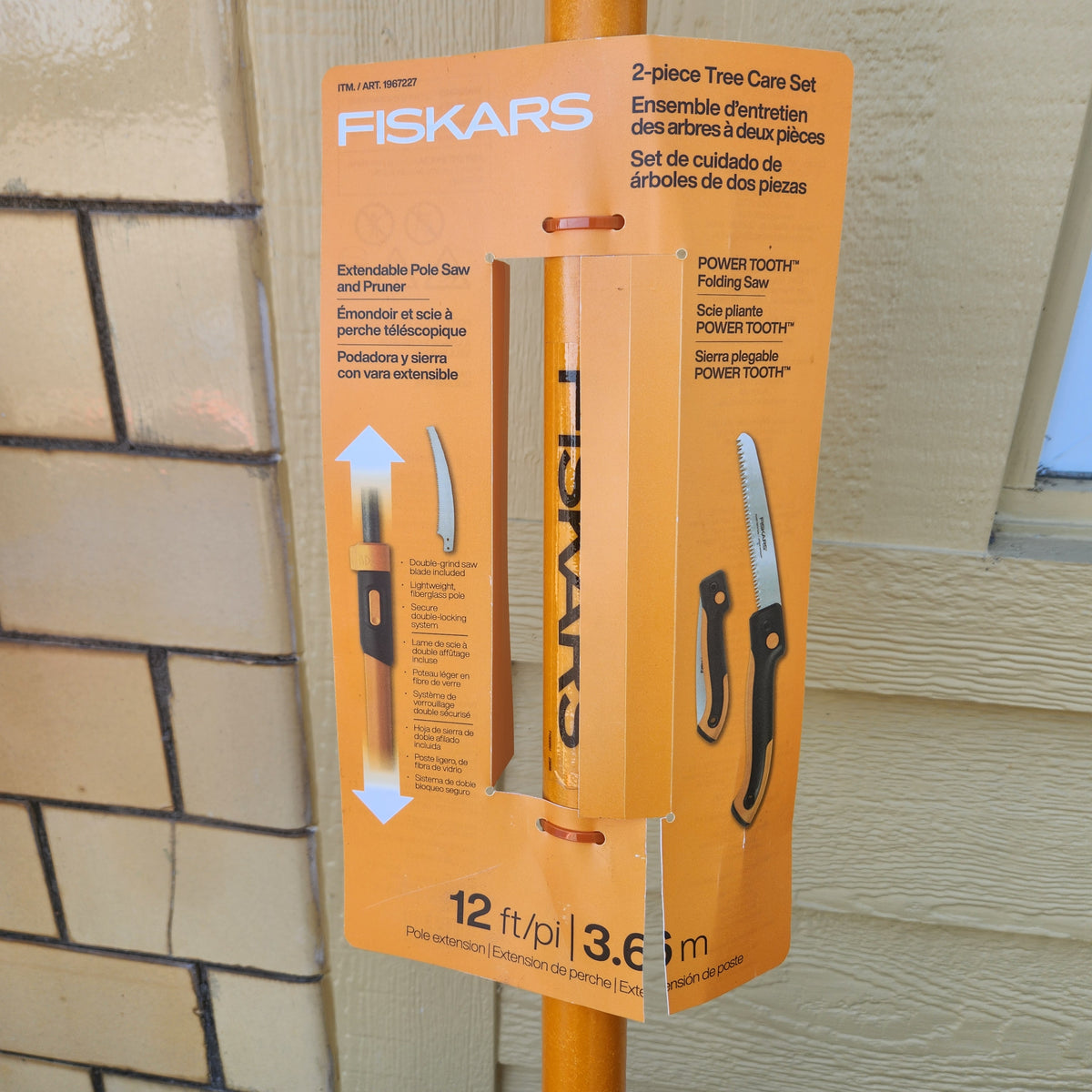 Fiskars Extendable Pole Saw & Pruner