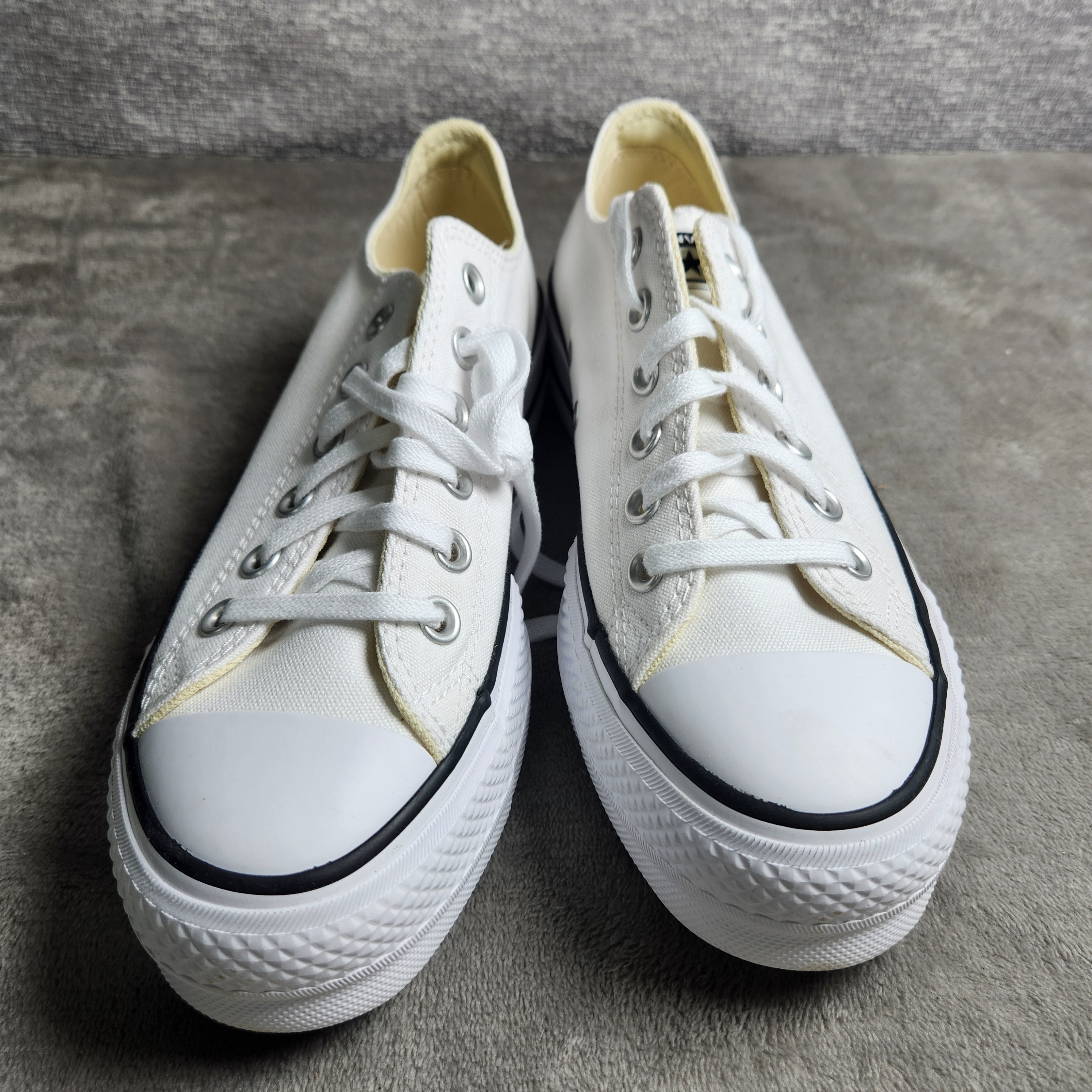 Converse Chuck Taylor All Star Lift Platform White Black Womens Size 7 560251F