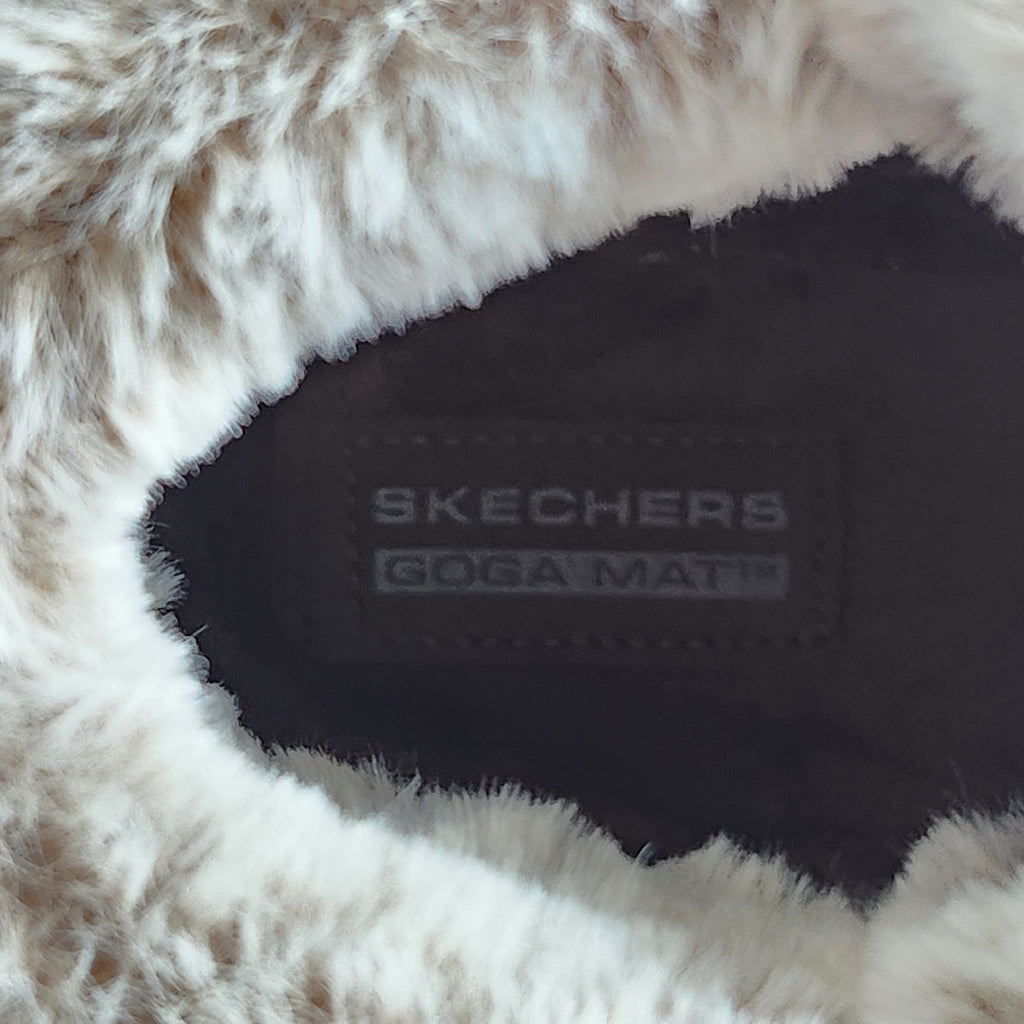 Skechers On The GO City 2 Winter Wishes Women's 9.5 Black Suede Faux Fur Boots