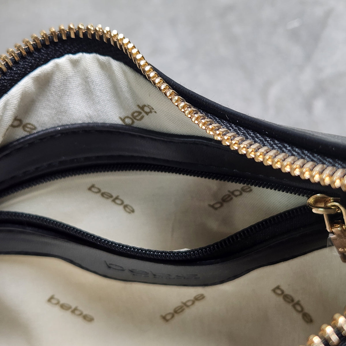 Bebe E02-5355 Luca Crossbody w/ Coin Pouch Black New