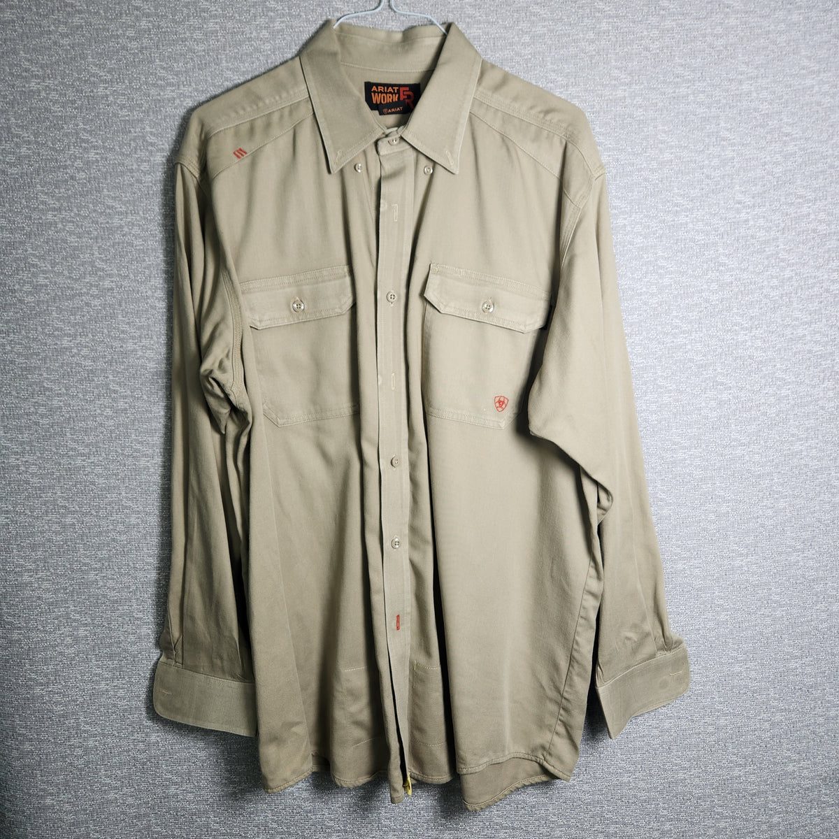 Ariat Men's Work FR Flame Resistant Button Up Work Shirt Tan Size XL NFPA 2112 Used
