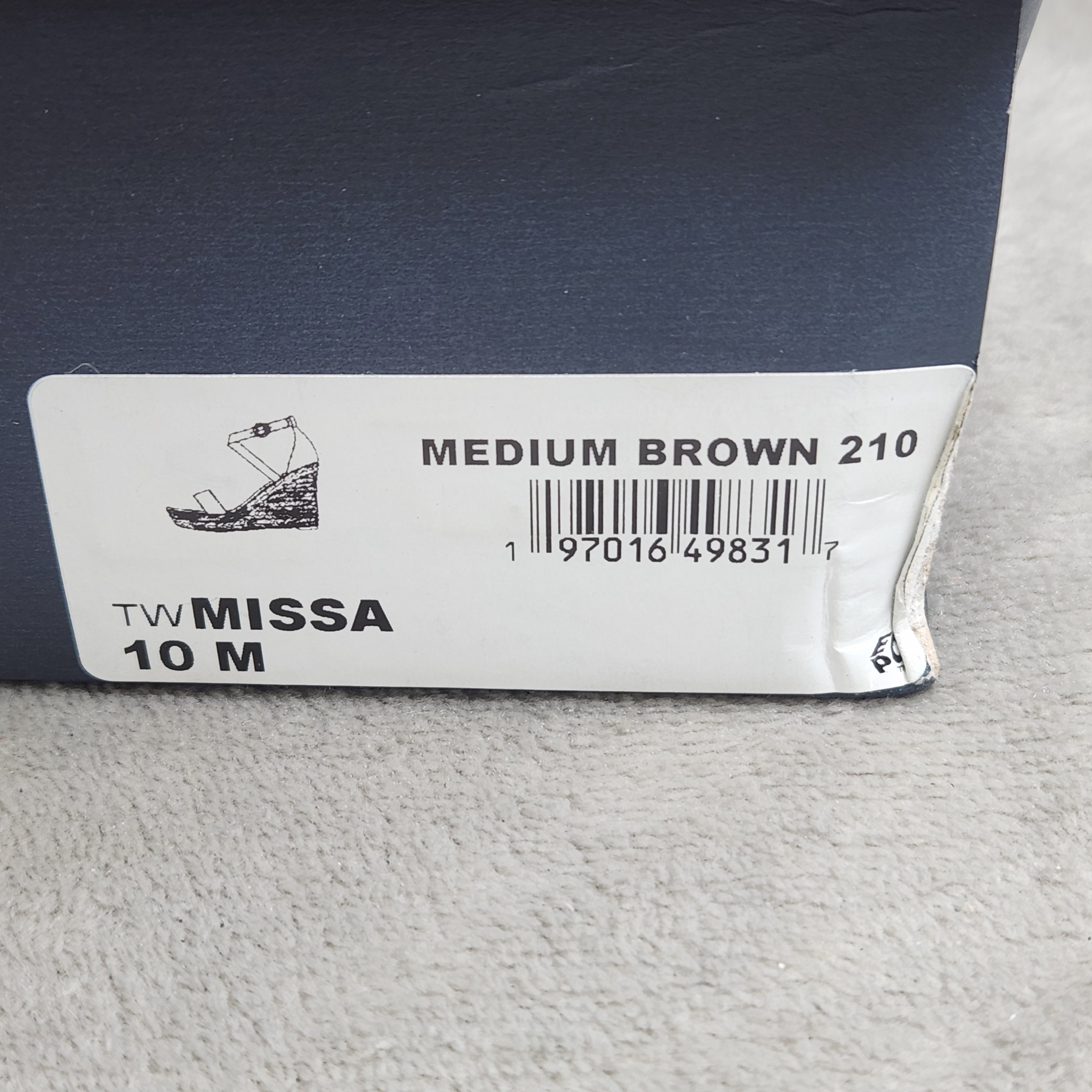 Tommy Hilfiger Missa Wedge Sandals Women's 10M Medium Brown 210 Cork