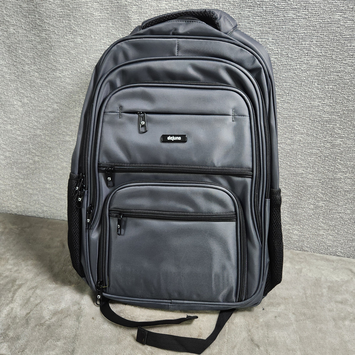Dejuno Pioneer DJB-707 Black 20in Backpack with Laptop Sleeve