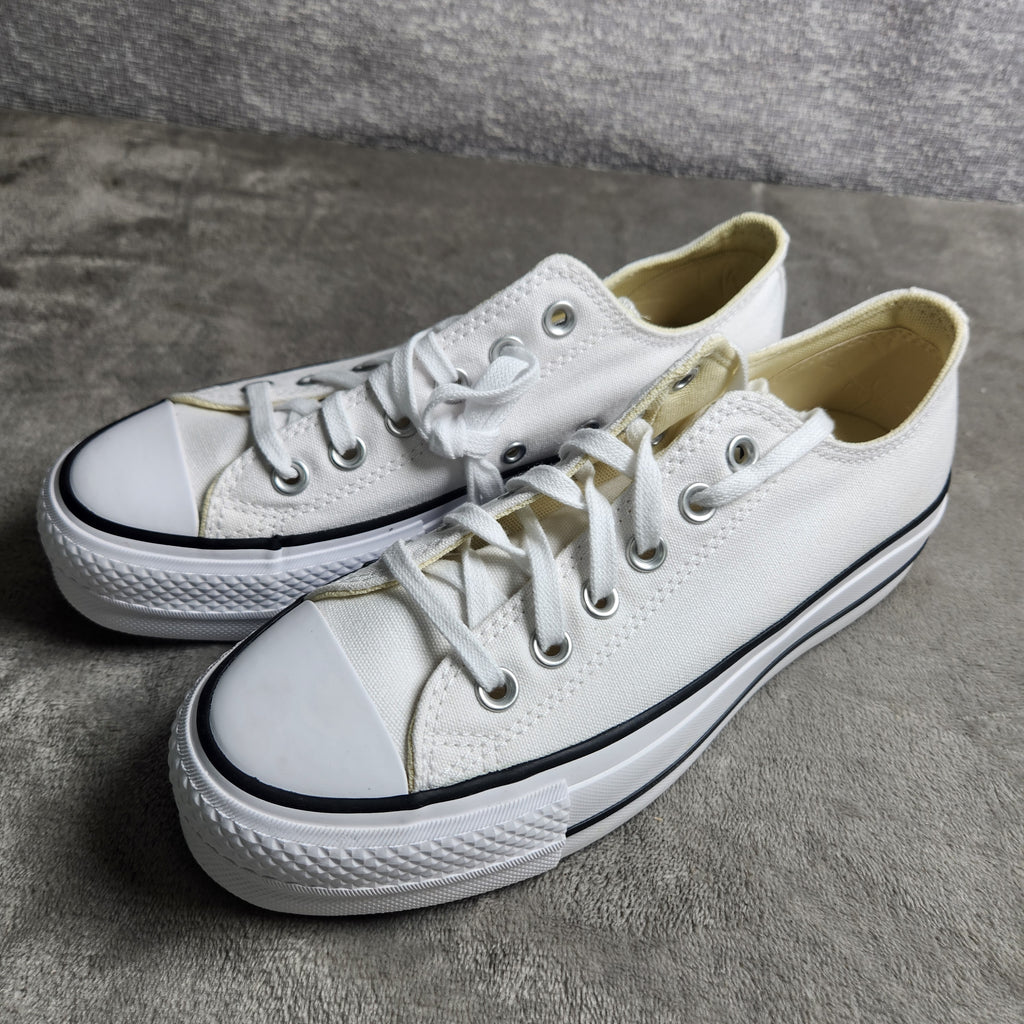 Converse Chuck Taylor All Star Lift Platform White Black Womens Size 7 560251F