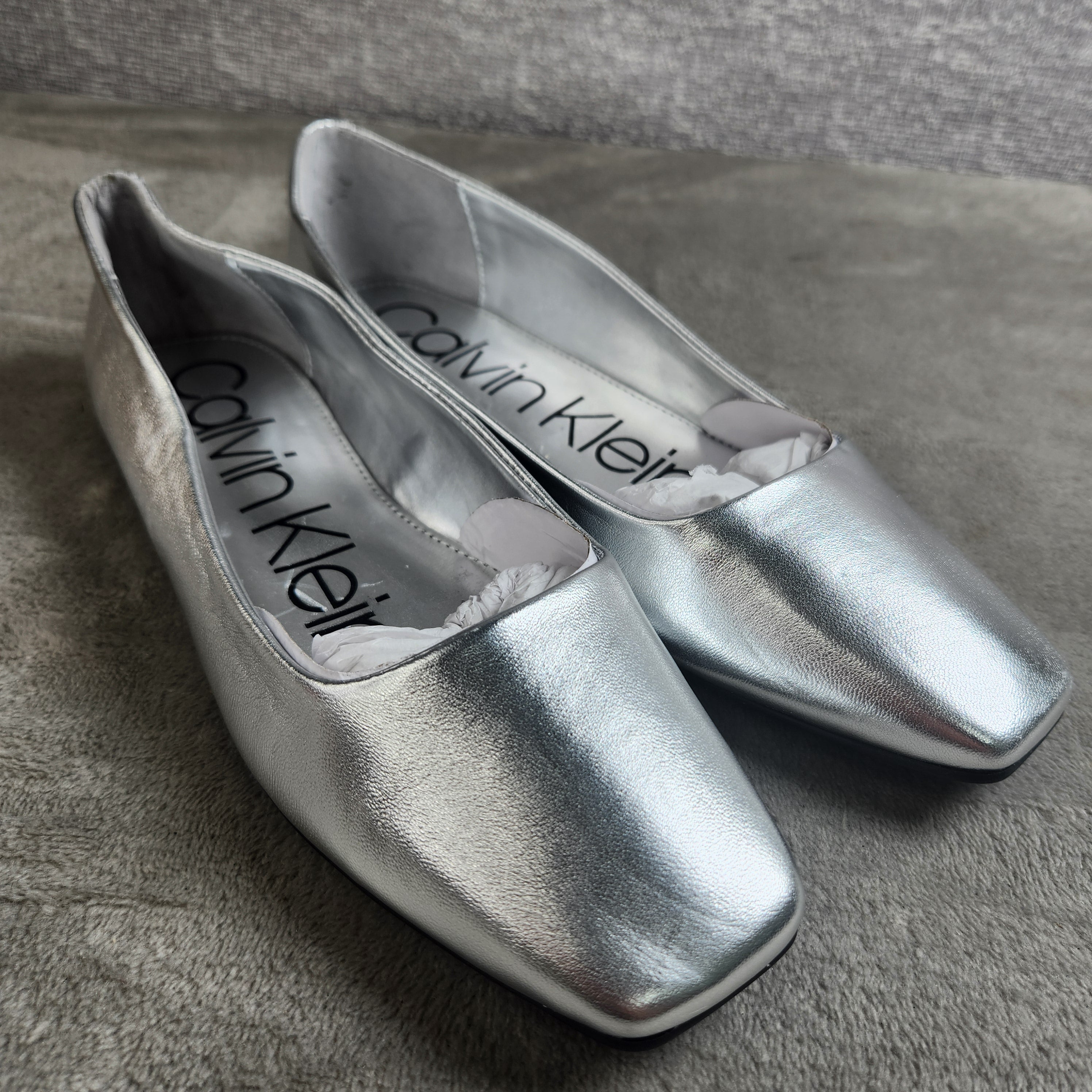 Calvin Klein Nyta Womens Size 5.5M Square-Toe Ballet / Dress flats Silver