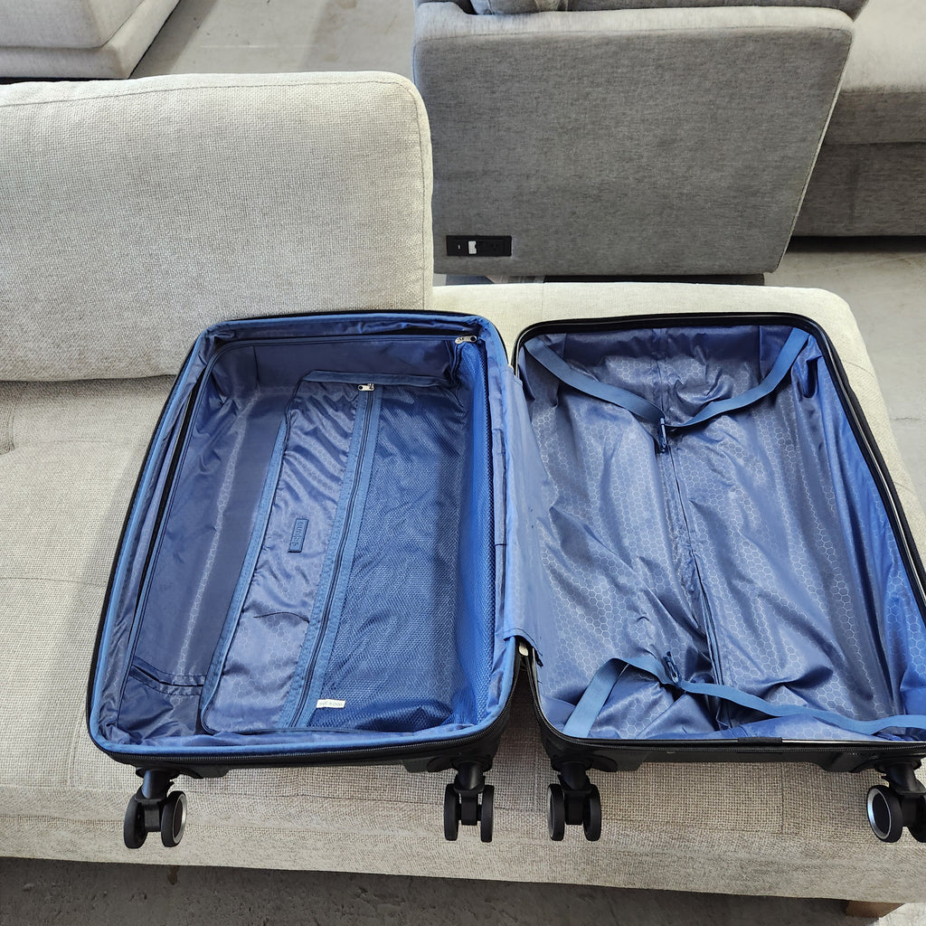 Dejuno Yukon 3-Piece Hardside Luggage Set Green New