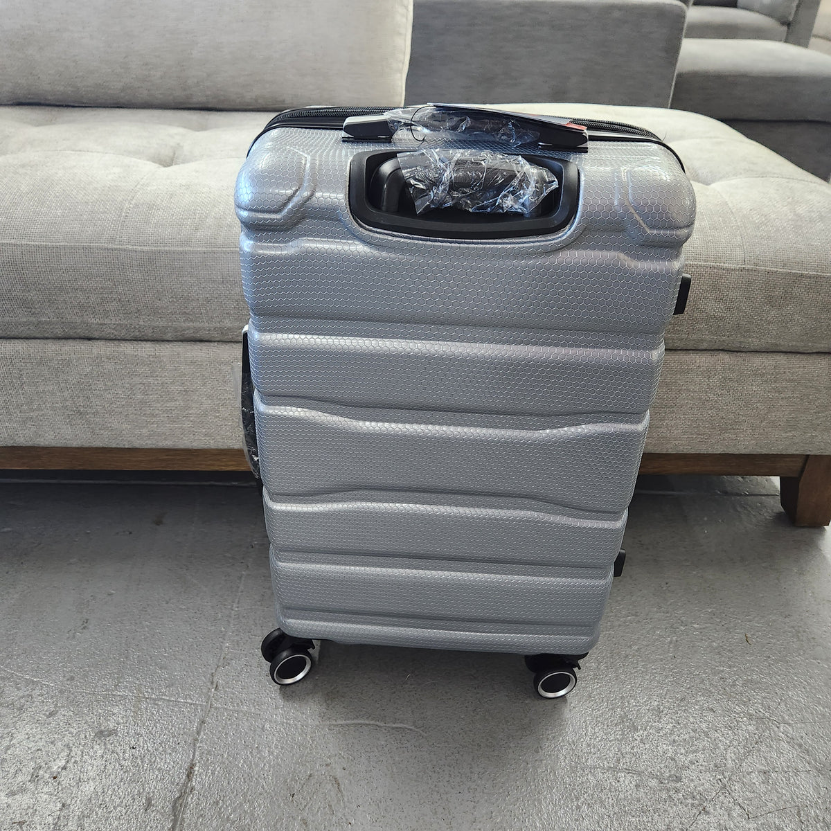 Dejuno Yukon 3-Piece Hardside Luggage Set Gray New