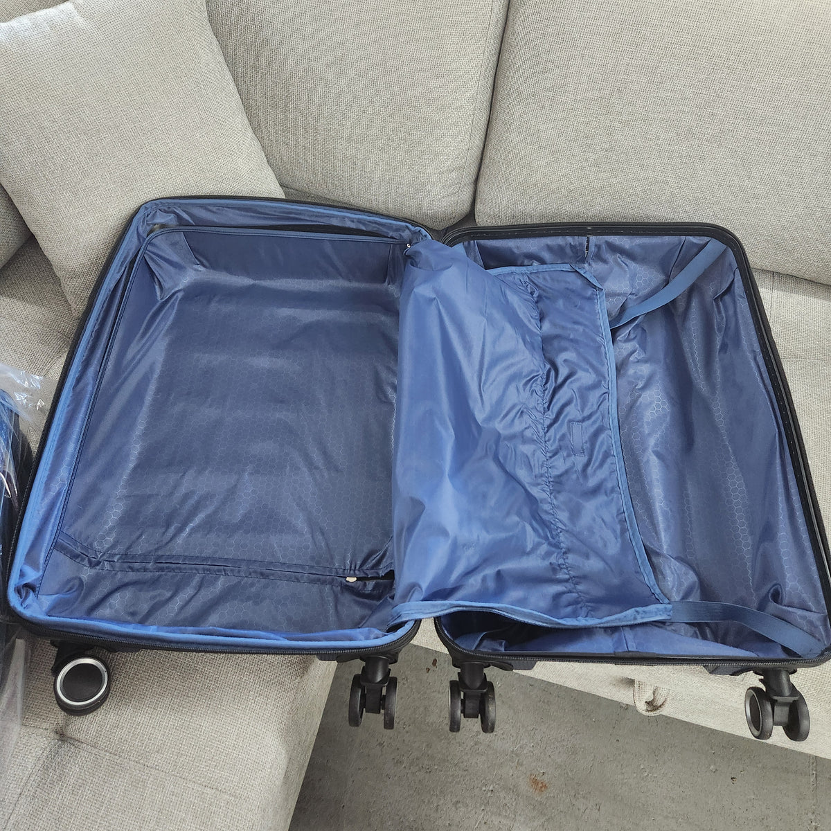 Dejuno Yukon 3-Piece Hardside Luggage Set Blue New