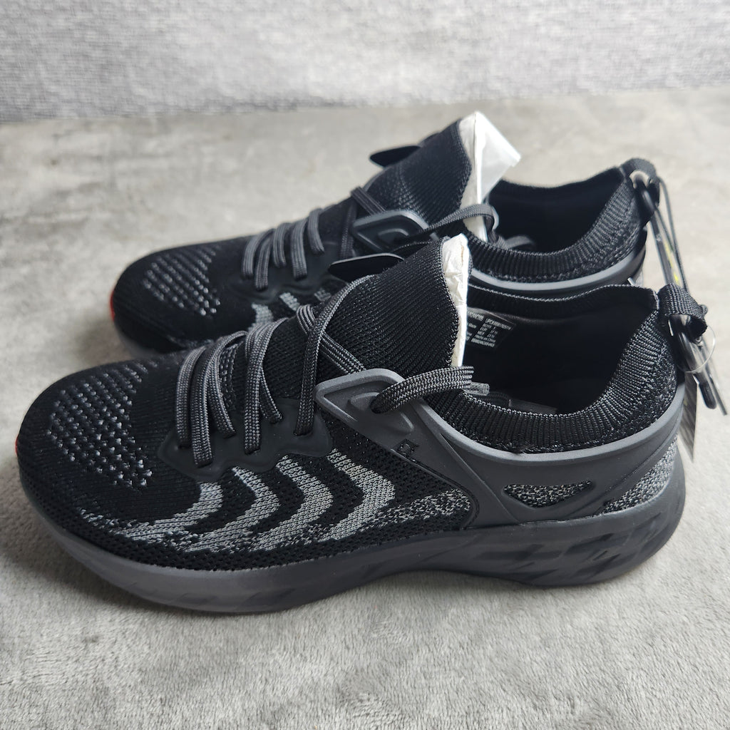 Athletic Works Boys Size 5 Black Knit Cage Sneakers Memory Foam Lightweight New