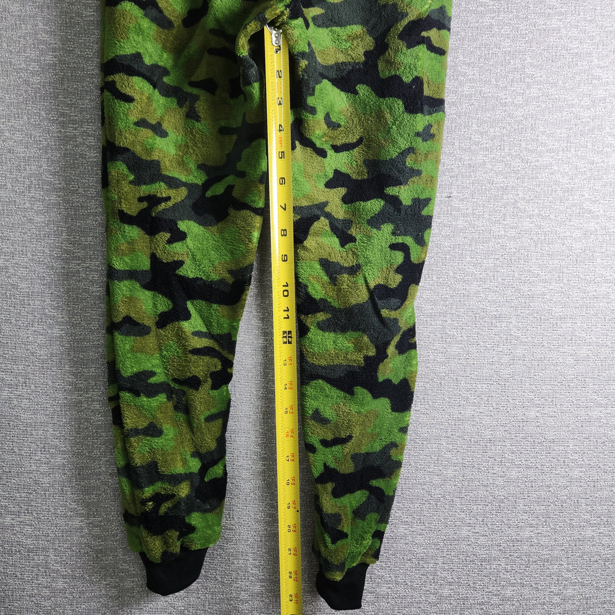 Architech Boys M(10/12) 100%polyester Fleece Sleep Pants Camo