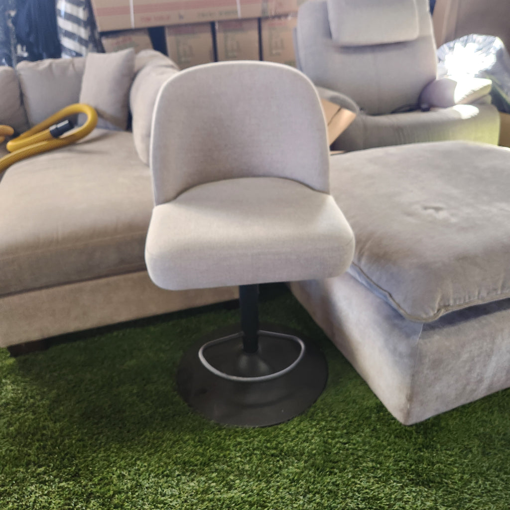 Highland Gas-lift Adjustable Stool