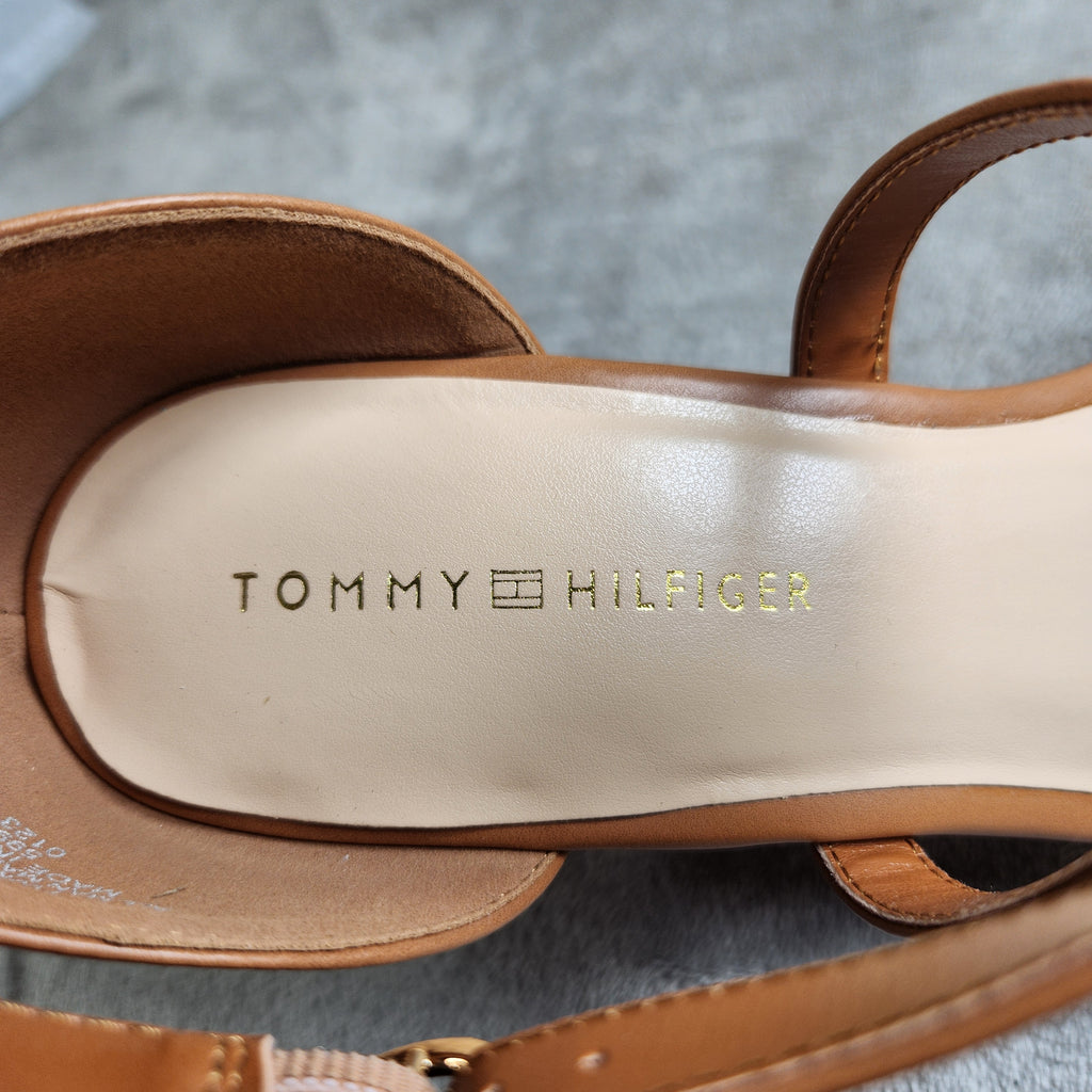 Tommy Hilfiger Missa Wedge Sandals Women's 10M Medium Brown 210 Cork