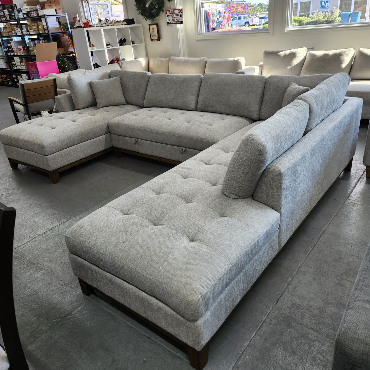 Thomasville Tavish Fabric Sectional with Storage