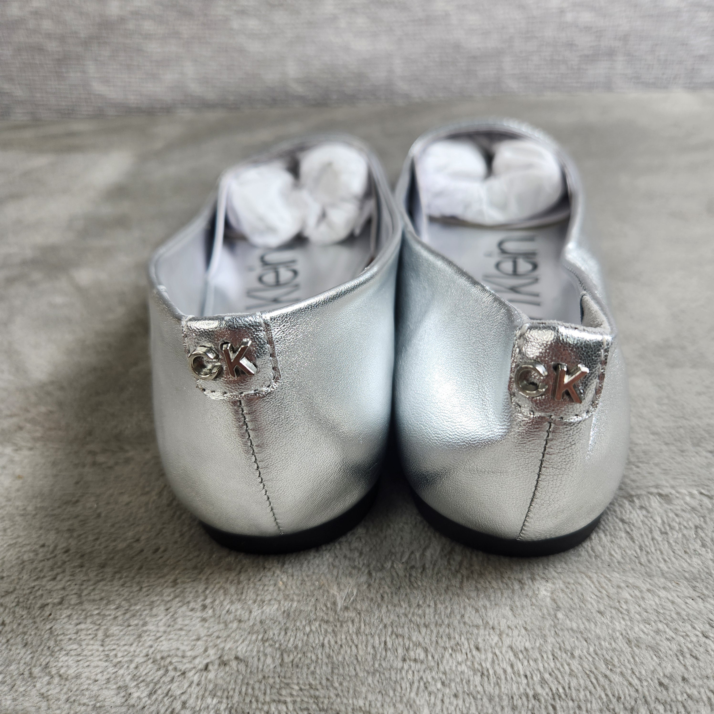 Calvin Klein Nyta Womens Size 5.5M Square-Toe Ballet / Dress flats Silver
