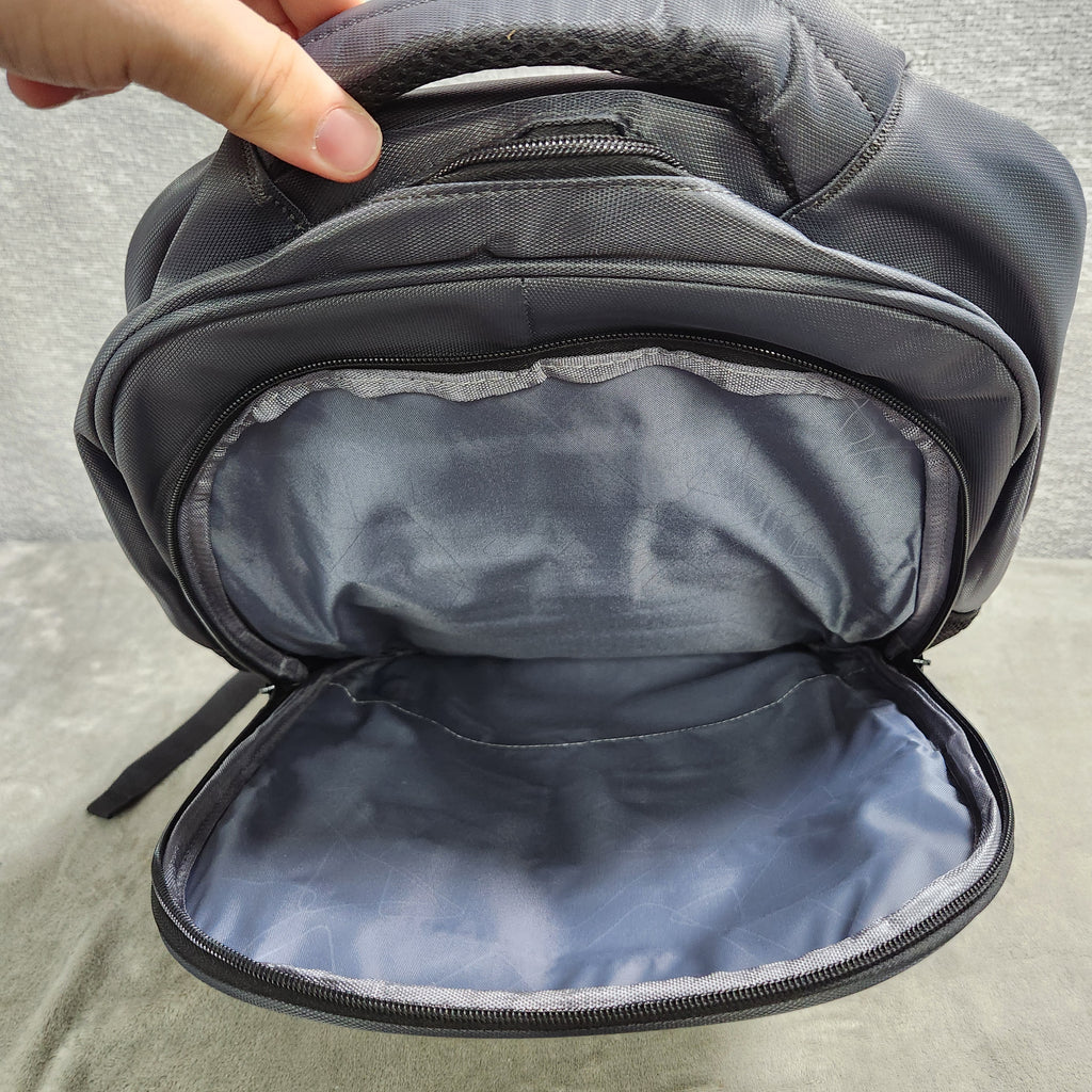 Dejuno Pioneer DJB-707 Black 20in Backpack with Laptop Sleeve