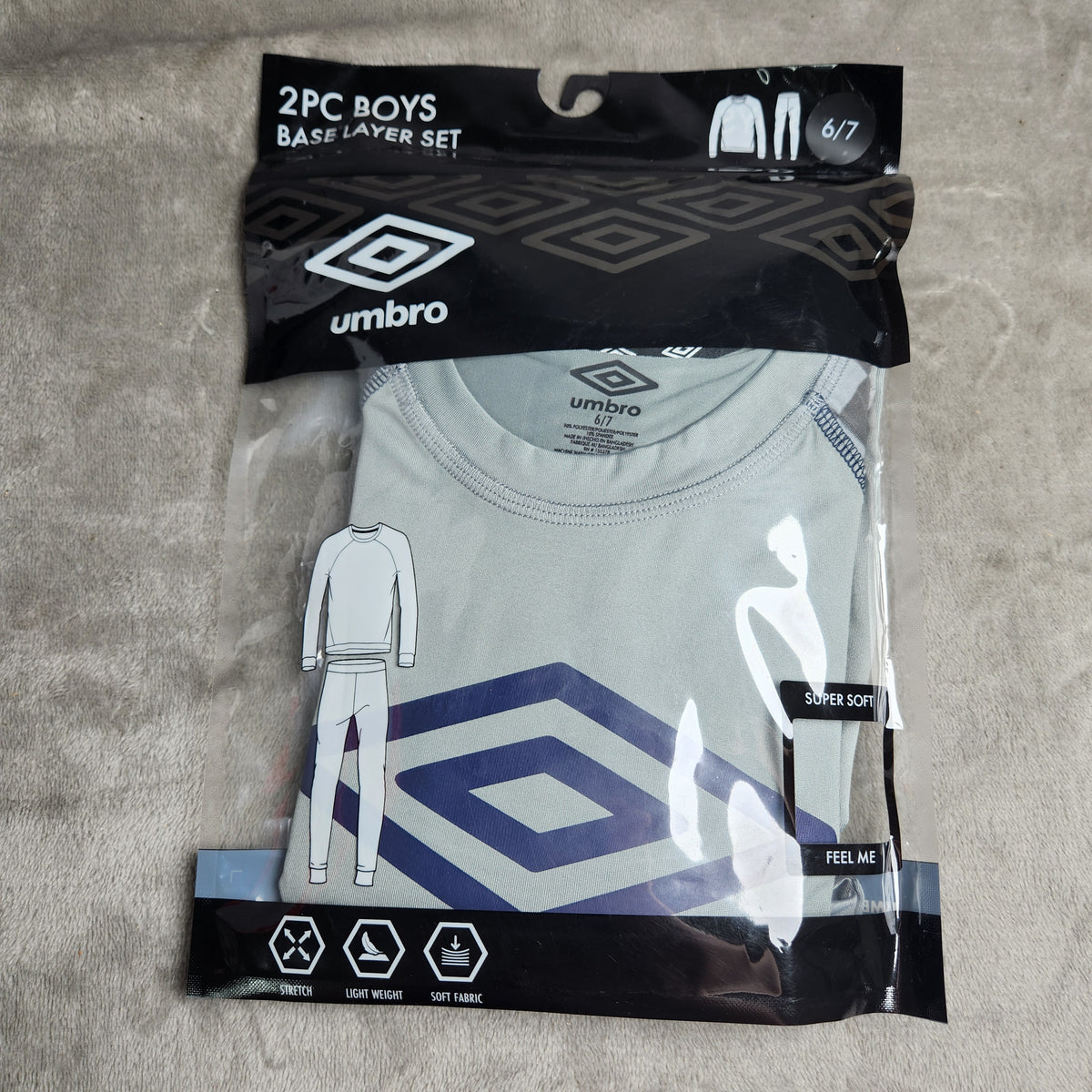 Umbro Boys Size 6/7 New 2 Piece Base Layer Set w/ Gray Blue Logo