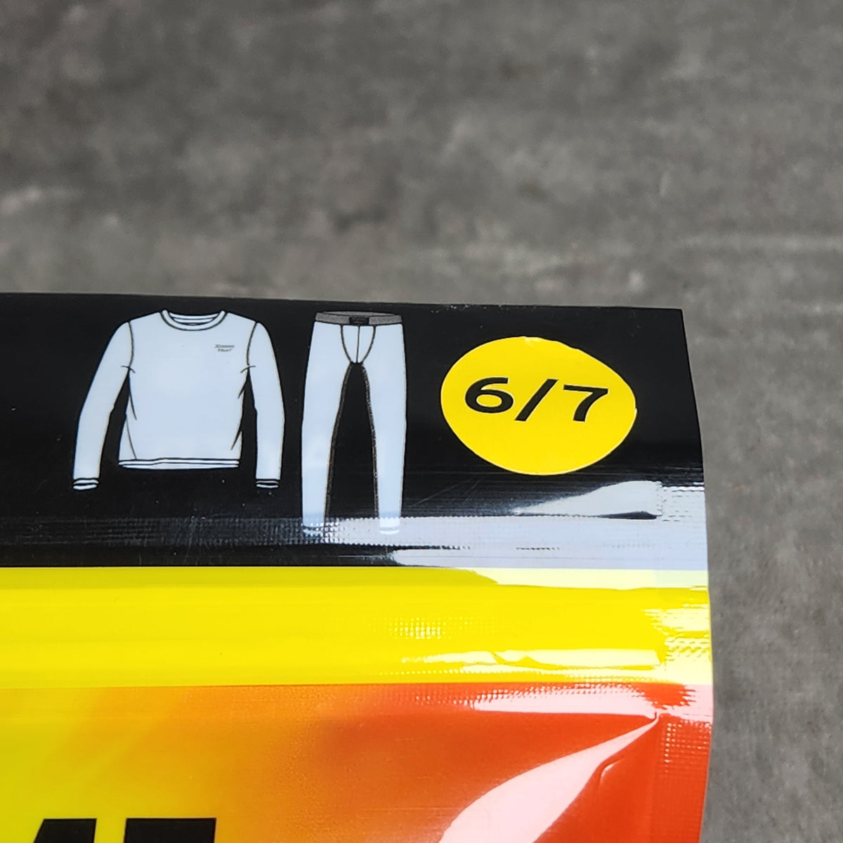 Xtreme Heat Boys Size 6/7 2 Pc Base Layer Set Long Sleeve Top & Bottom Black
