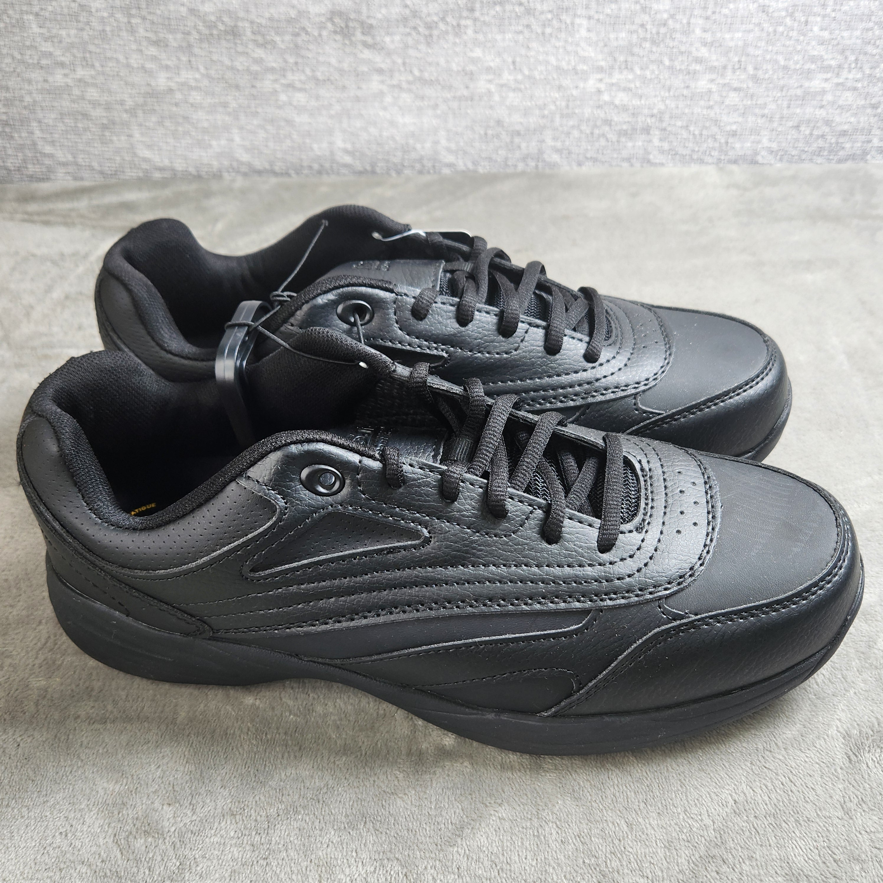 TredSafe Men's Work Shoes 11W Black Slip Resistant Dreamcell MNTR40HY231