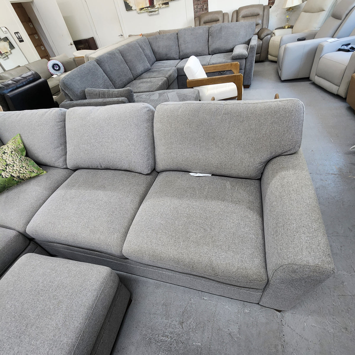 Thomasville Langdon Fabric Sectional with Chaise and Storage Ottoman, Gray