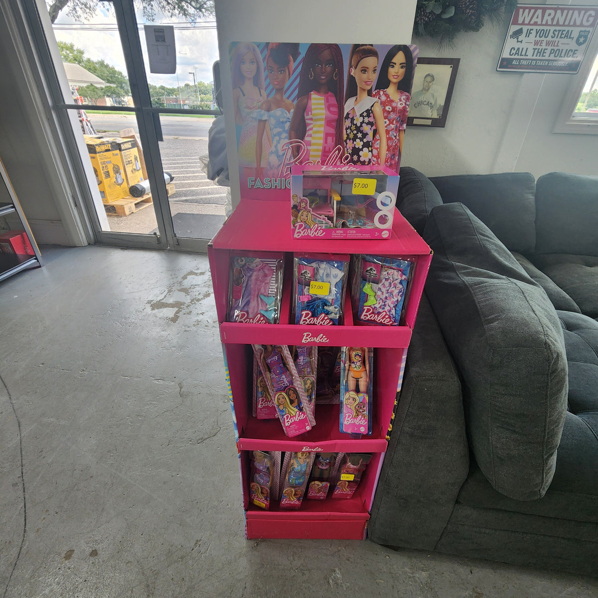 Barbies & accessories