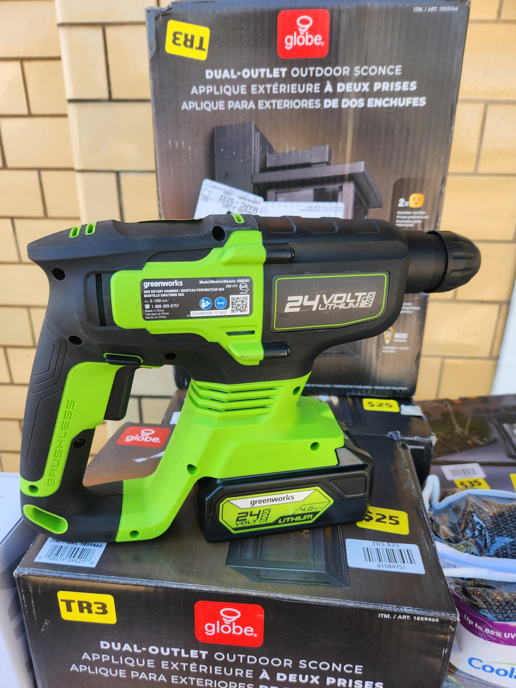 Used greenworks HMD401 24V Brushless SDS 2J Rotary Hammer & 4Ah Battery + Charger