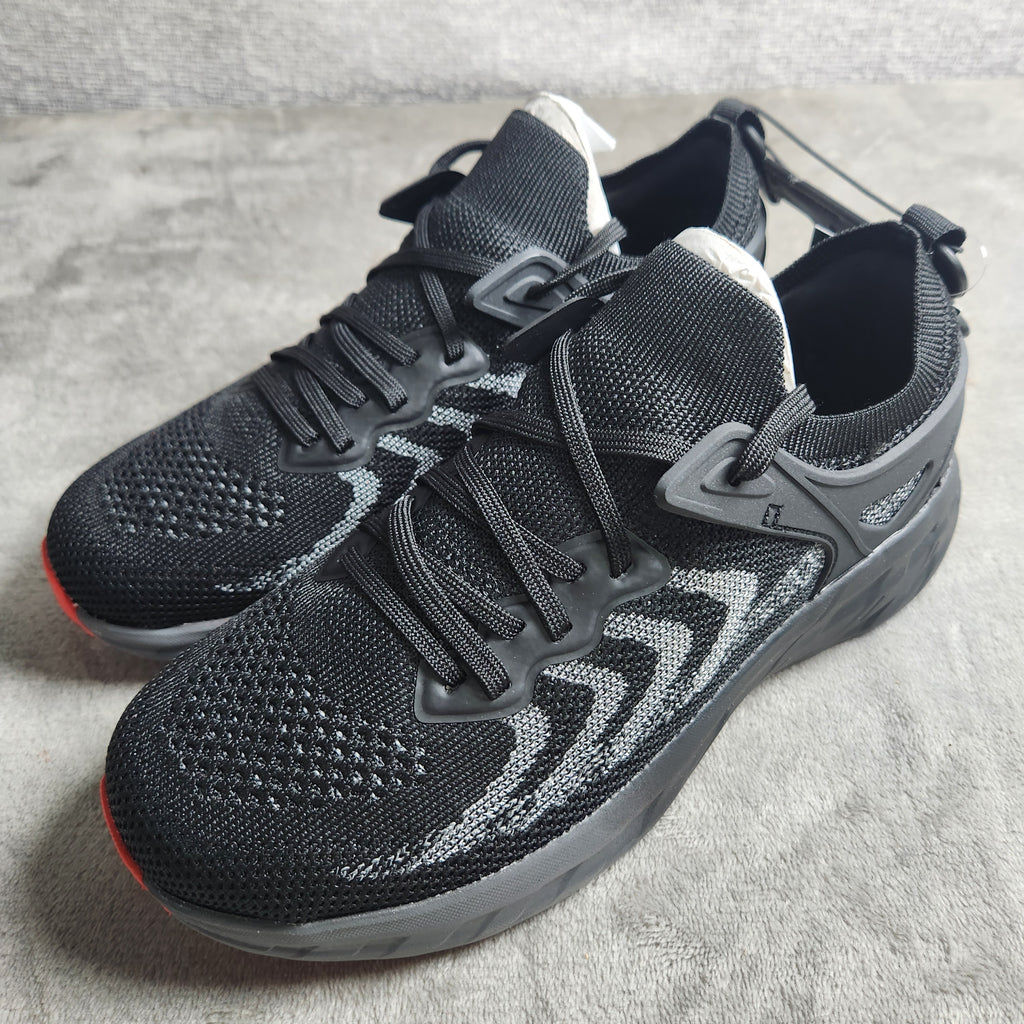 Athletic Works Boys Size 5 Black Knit Cage Sneakers Memory Foam Lightweight New