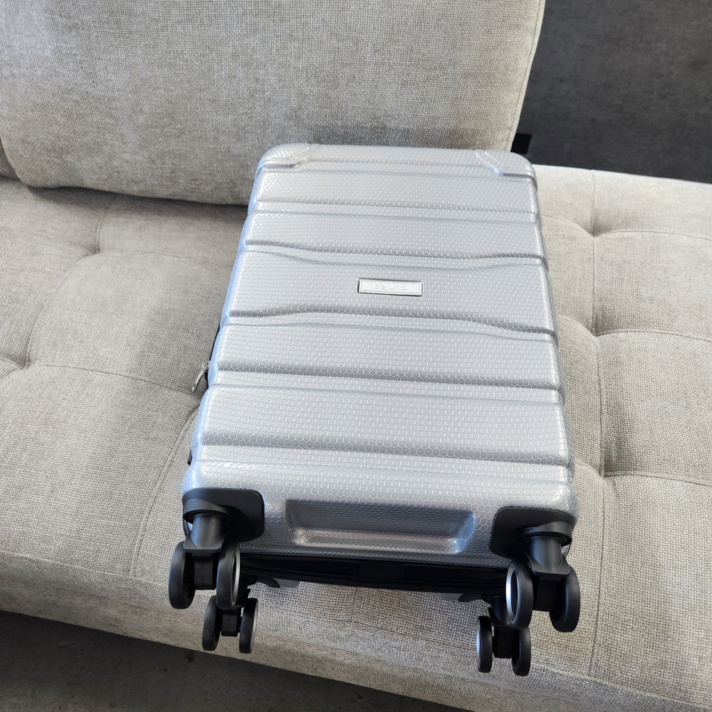 Dejuno Yukon 3-Piece Hardside Luggage Set Gray New