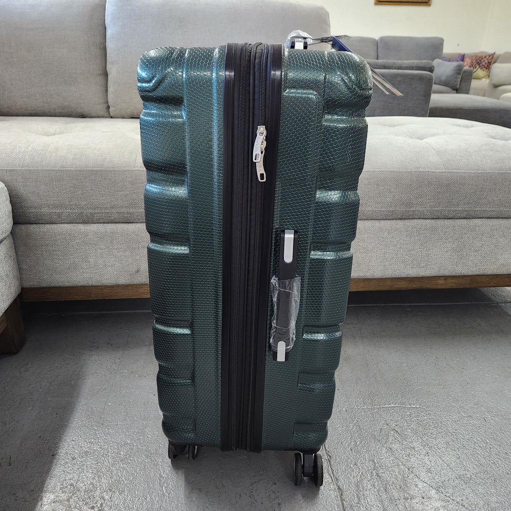 Dejuno Yukon 3-Piece Hardside Luggage Set Green New