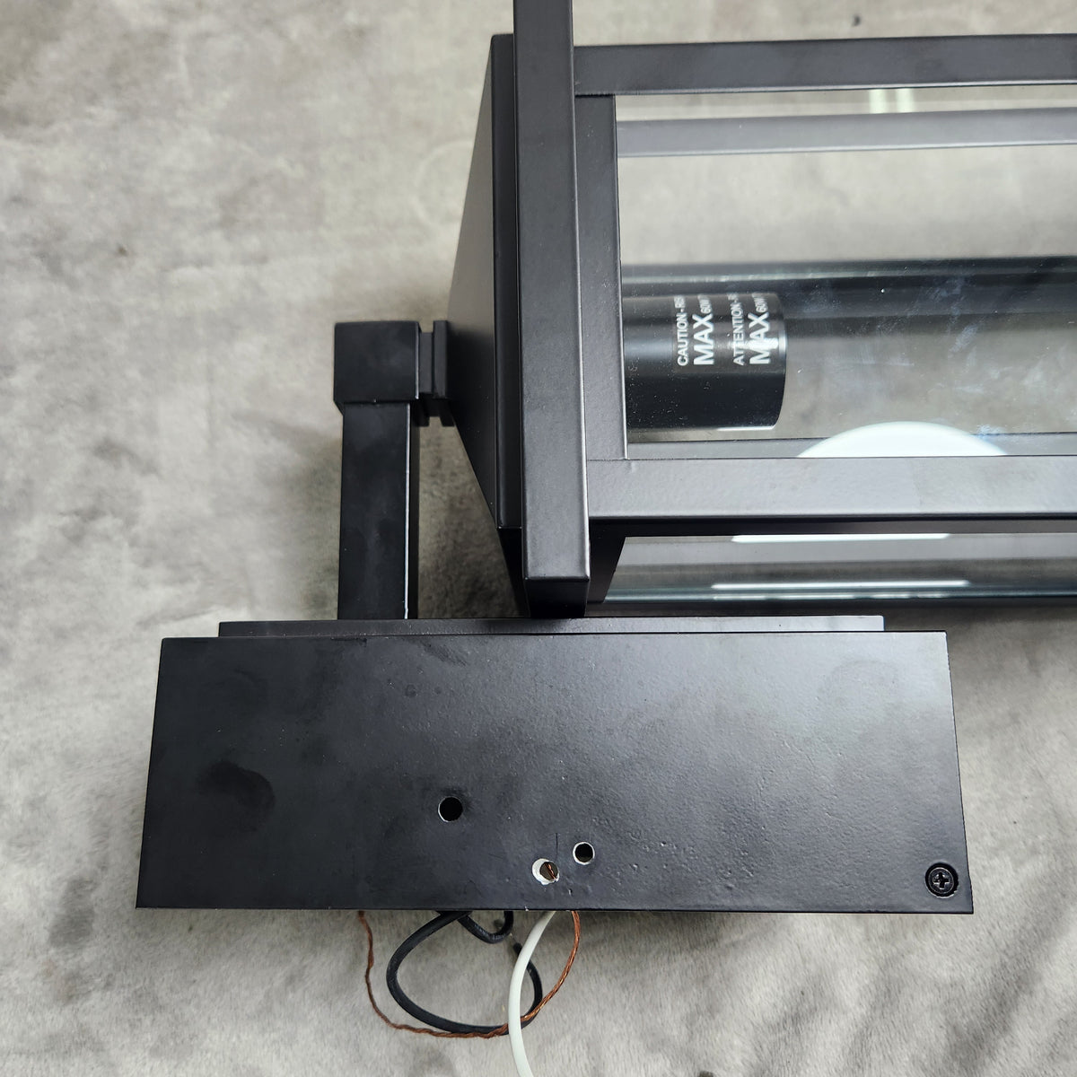 Globe Electric 14" Matte Black Outdoor Wall Light with GFCI Outlet Used